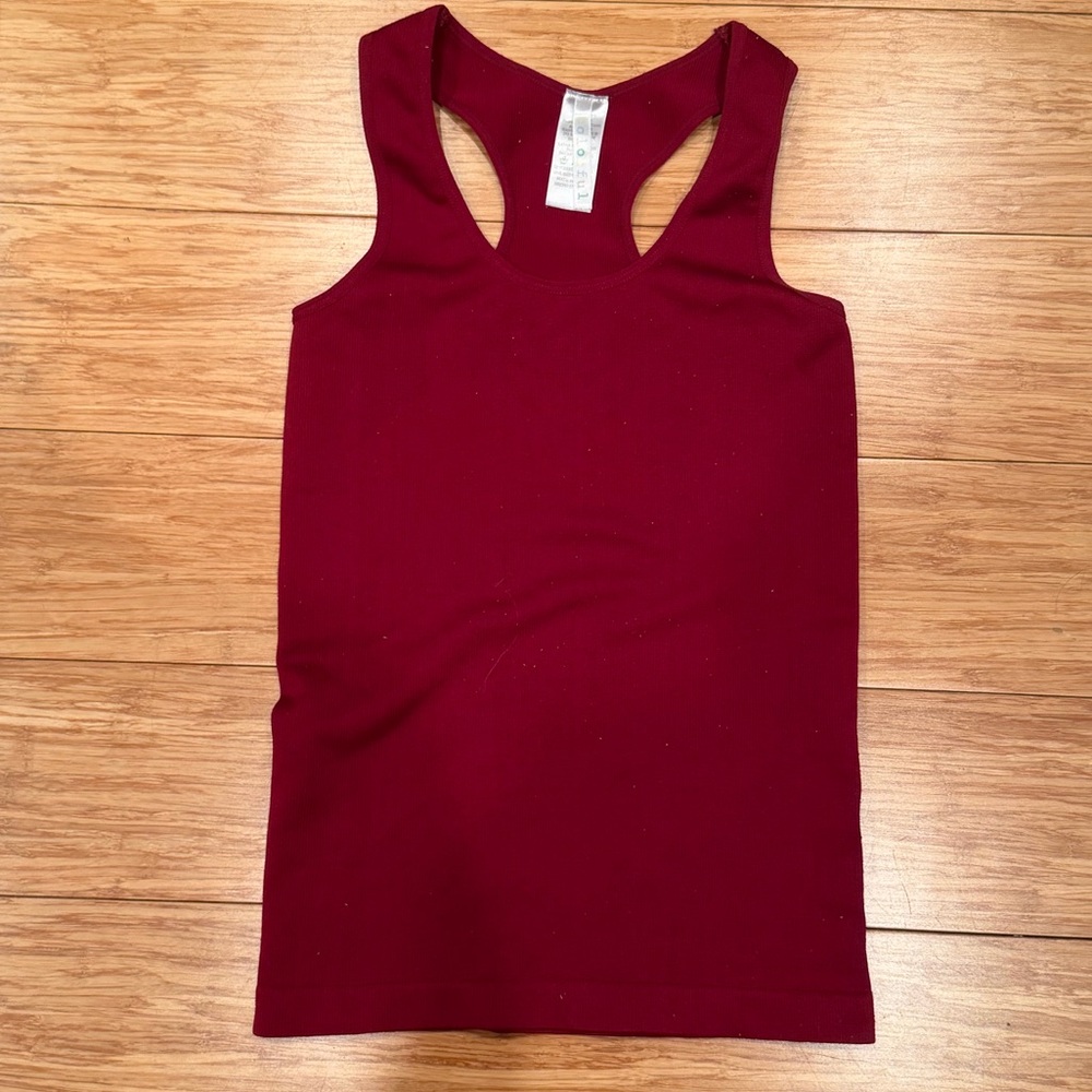 Red stretchy tank top - some piling but good condition